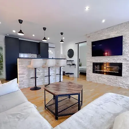 Rooftop, & Breathtaking View Of And Sea Apartment